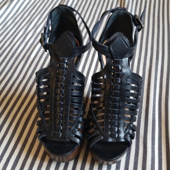 NWT Schutz Lalo Woven Leather Wedge Sandals - Picture 5 of 8